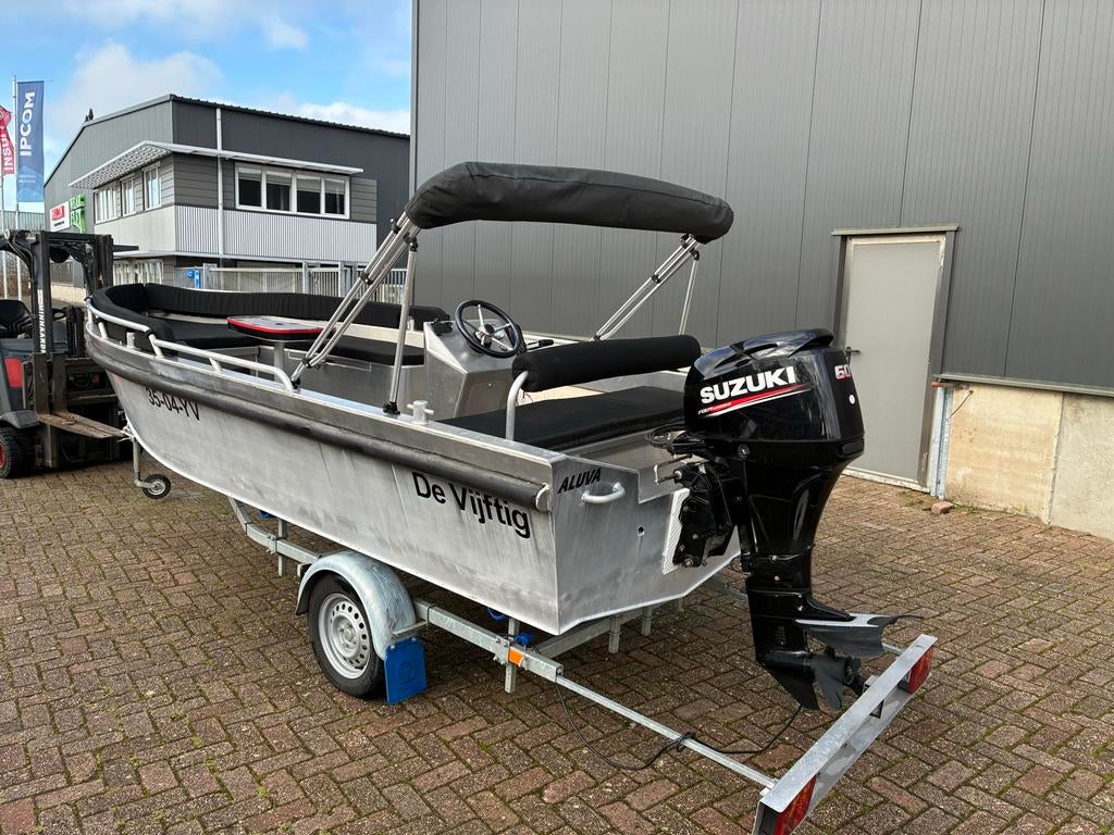 Aluva V500 Aluminium consoleboot Suzuki 60 pk en trailer, Gebruikt, Aluminium, Ophalen of Verzenden, Nederland