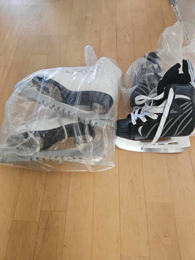 Schaatsen maat 31 en 36 - Kunstschaatsen en IJshockeyschaats, Sport en Fitness, Schaatsen, Ophalen of Verzenden, Gebruikt, IJshockeyschaatsen