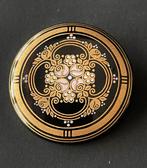 Michaela Frey broche, Overige materialen, Gebruikt, Zwart, Minder dan 4 cm