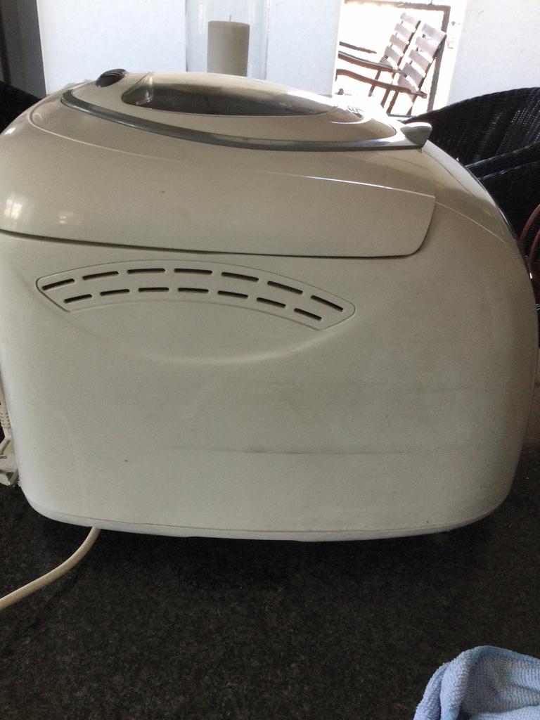 Broodmachine AFK, Witgoed en Apparatuur, Ophalen, Zo goed als nieuw, Met timer