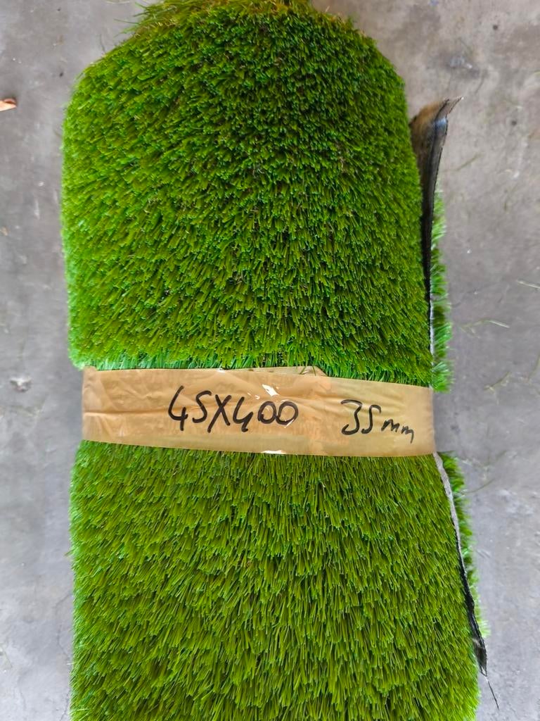 Kunstgras nieuw 45x400 cm 35 mm hoog, Tuin en Terras, Gras en Kunstgras, Ophalen, Nieuw, Minder dan 10 m²