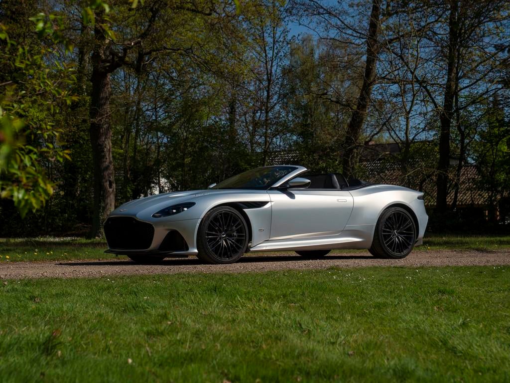 Aston Martin DBS Volante 5.2 V12 Superleggera (bj 2020), Auto's, Aston Martin, Automaat, 1693 kg, Achterwielaandrijving, Gebruikt