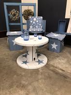 Tuintafel van haspel, Ophalen, Zo goed als nieuw, Rond, Hout