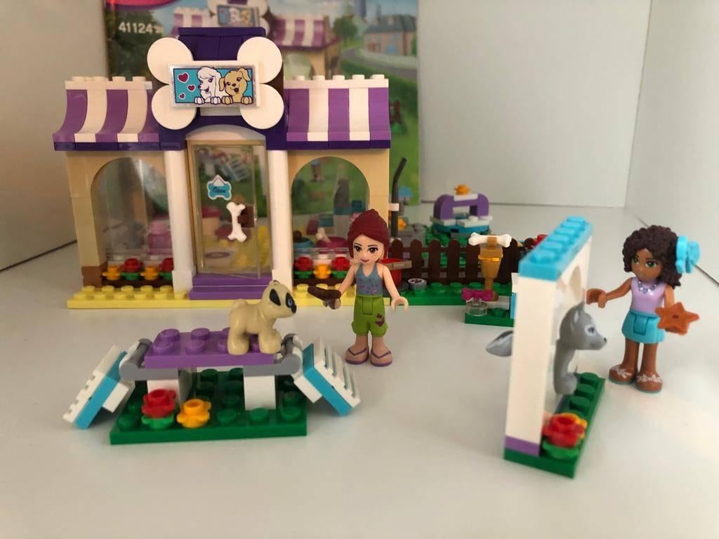 Lego Friends : Heartlake puppy dagverblijf 41124, Kinderen en Baby's, Speelgoed | Duplo en Lego, Zo goed als nieuw, Lego, Complete set
