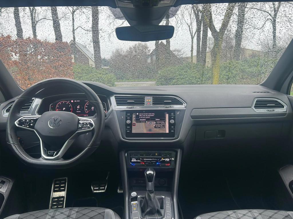 Volkswagen Tiguan Allspace 1.5 TSI R-Line Business+ 7-Persoo, 4 cilinders, 150 pk, Wit, Origineel Nederlands