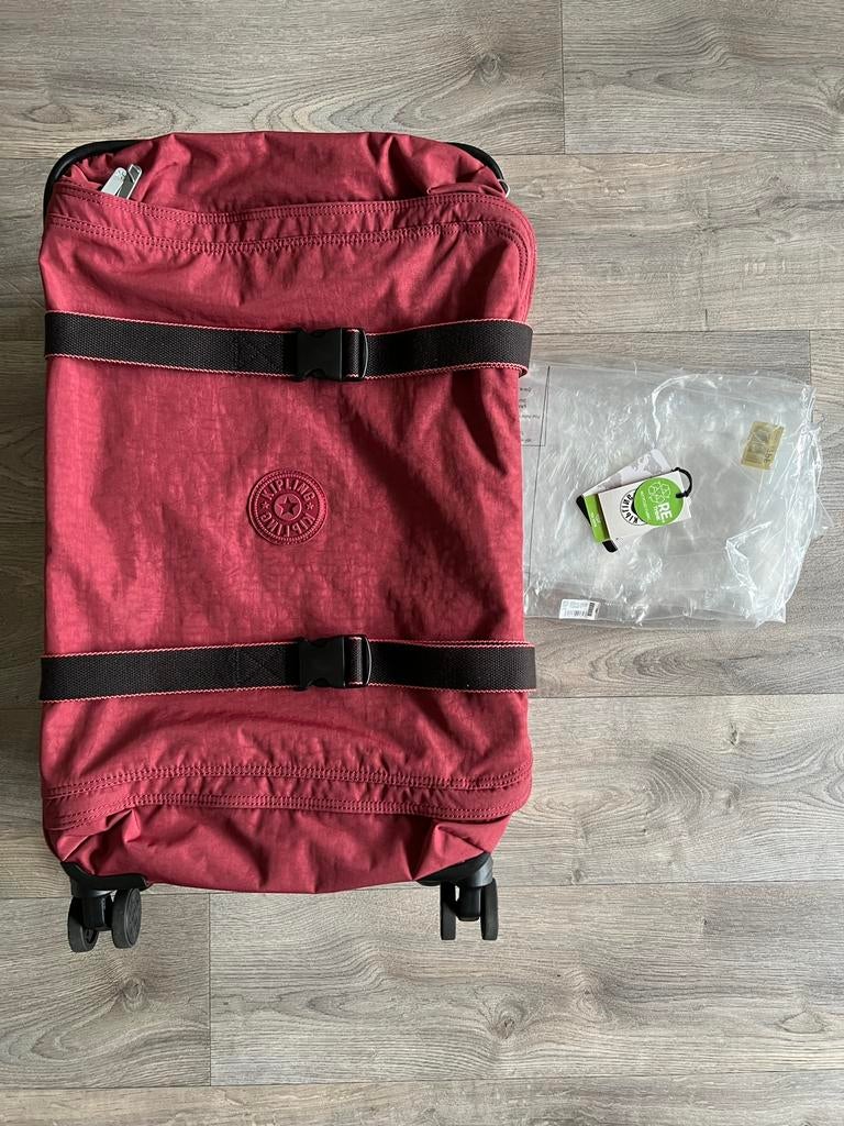 Kipling koffer trolley reistas Spontaneous M nieuwstaat, Ophalen, Zo goed als nieuw, Rood, Wieltjes