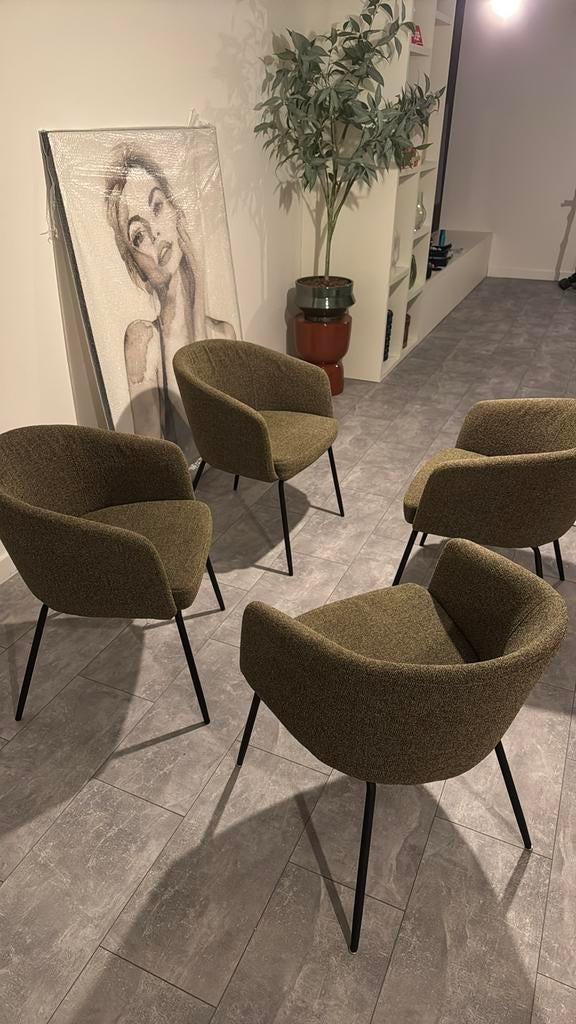 Eetkamerstoelen | Eleonora | Astrid | 4 stuks, Ophalen, Zo goed als nieuw, Vijf, Zes of meer stoelen