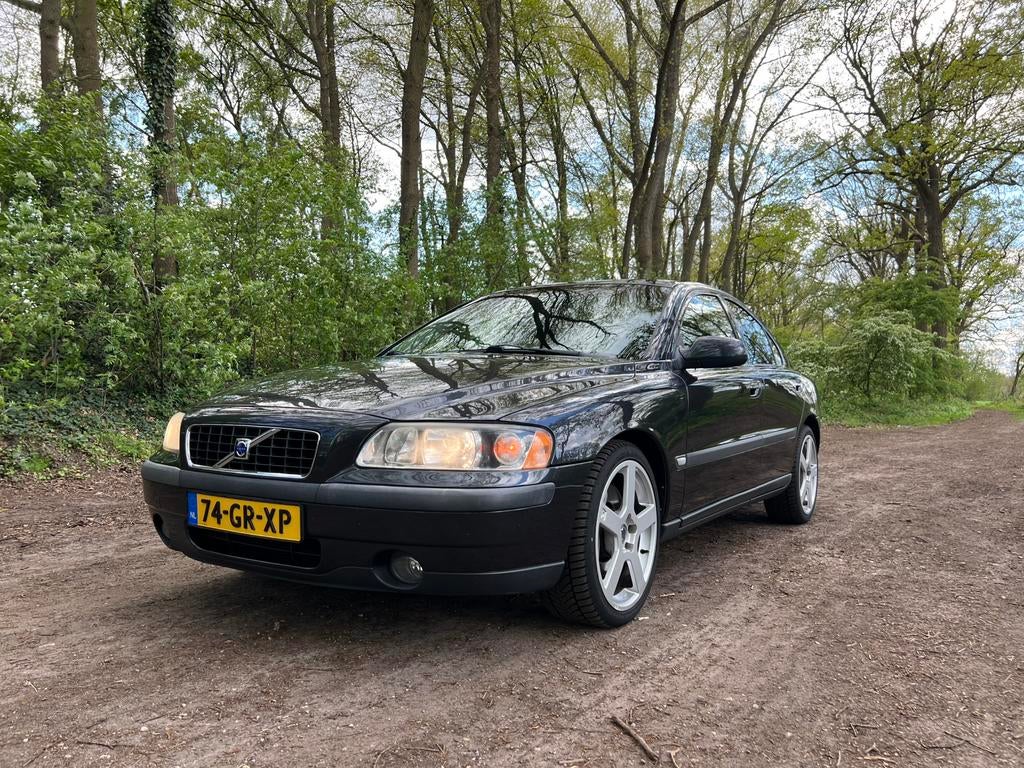 Volvo S60 2.3 T5 2001 Grijs, Voorwielaandrijving, Zwart, S60, 1478 kg