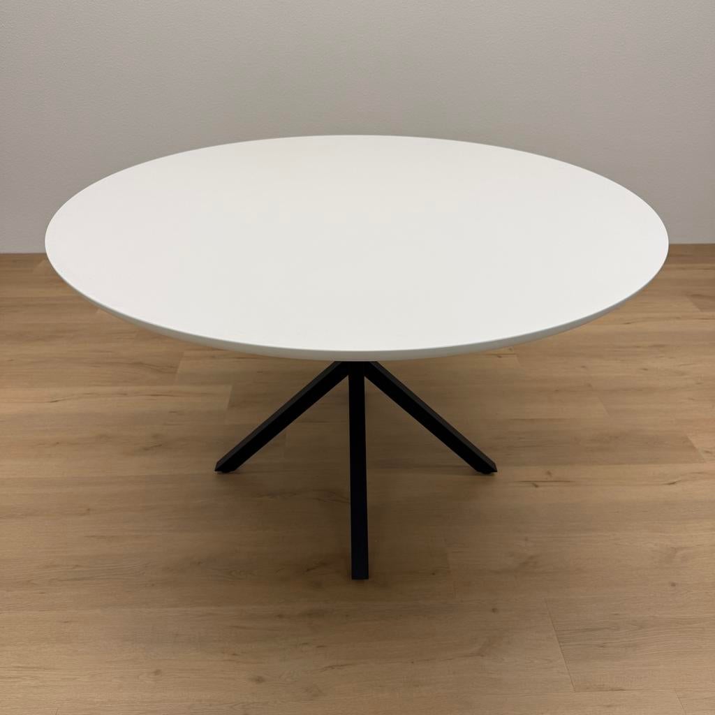 Ronde eettafel Fenix Bianco Malé 130cm - Direct Leverbaar, Rond, Ophalen of Verzenden, Zo goed als nieuw, Vijf personen of meer