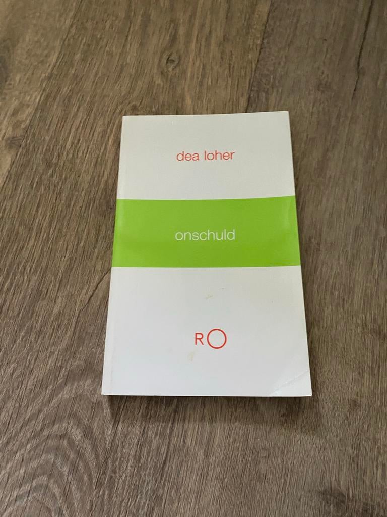 Dea Loher - Onschuld, Ophalen of Verzenden, Gelezen, Nederland