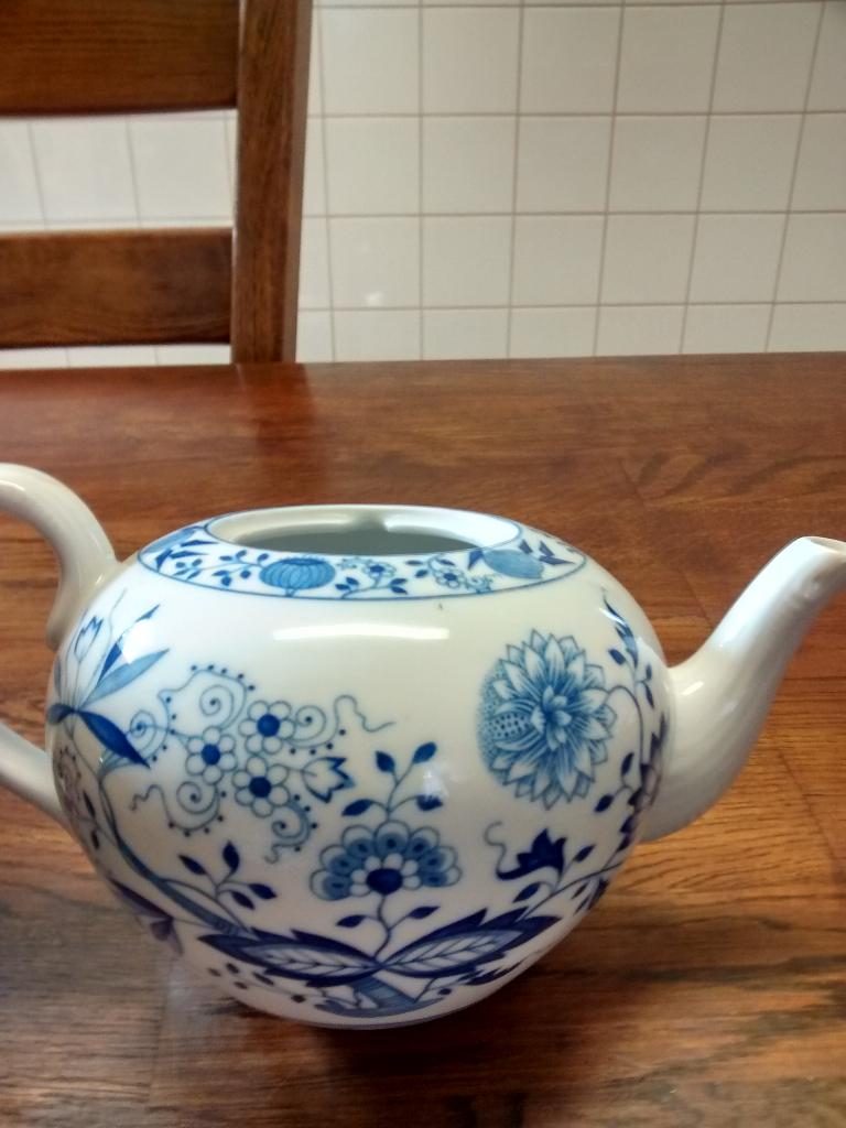 Zwiebelmuster theepot Hutschenreuter, Overige typen, Ophalen of Verzenden, Zo goed als nieuw, Overige stijlen