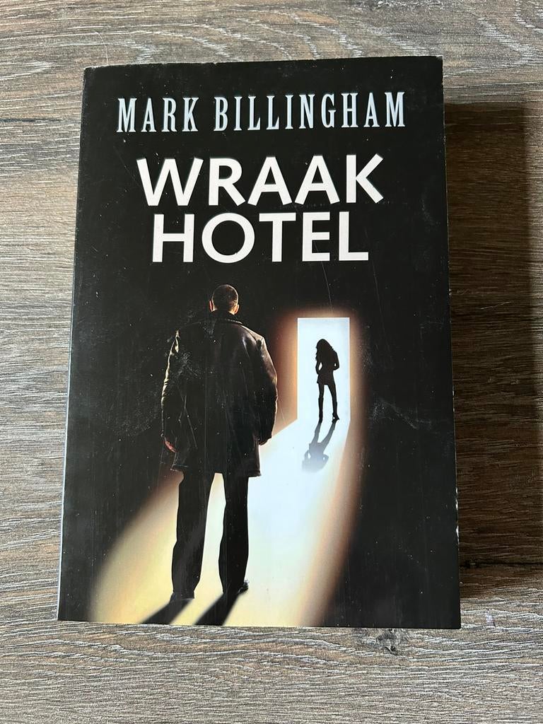 Wraakhotel - Mark Billingham Thriller, Ophalen of Verzenden, Zo goed als nieuw