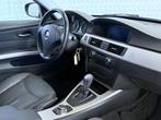 BMW 3-serie 320i Business AUTOMAAT Navigatie (2010), Automaat, Euro 5, Zwart, 4 cilinders