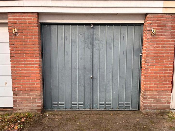 Garagebox op eigen grond in Zuilen-Schaakbuurt in Utrecht, Huizen en Kamers, Garages en Parkeerplaatsen, Utrecht