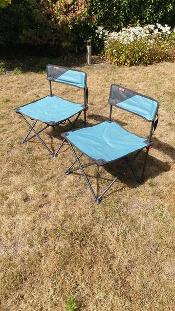2 lichtgewicht camping stoeltjes (Decathlon) beschikbaar voor biedingen
