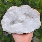 Grote Kristal Geode 3,2kg edelsteen verzameling stenen, Ophalen of Verzenden