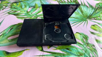 Playstation 2 Slim beschikbaar voor biedingen