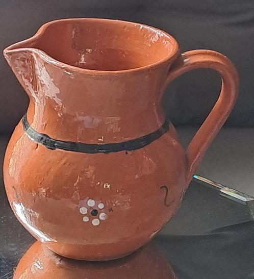 Mooie bruine schenkkan. Intact., Antiek en Kunst, Antiek | Keramiek en Aardewerk, Ophalen of Verzenden