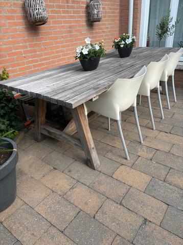 Houten tuintafel op maat + Optie Stoelen & Bank beschikbaar voor biedingen