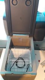 Waeco Coolfreeze CF35 compressor koelbox 12v 24v 220v, Caravans en Kamperen, Koelboxen, Ophalen of Verzenden, Zo goed als nieuw