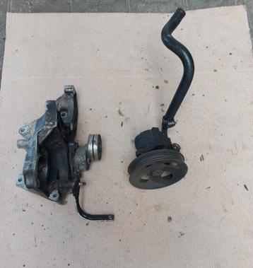 Stuurbekrachtigingspomp incl steun Opel omega b x20xev beschikbaar voor biedingen