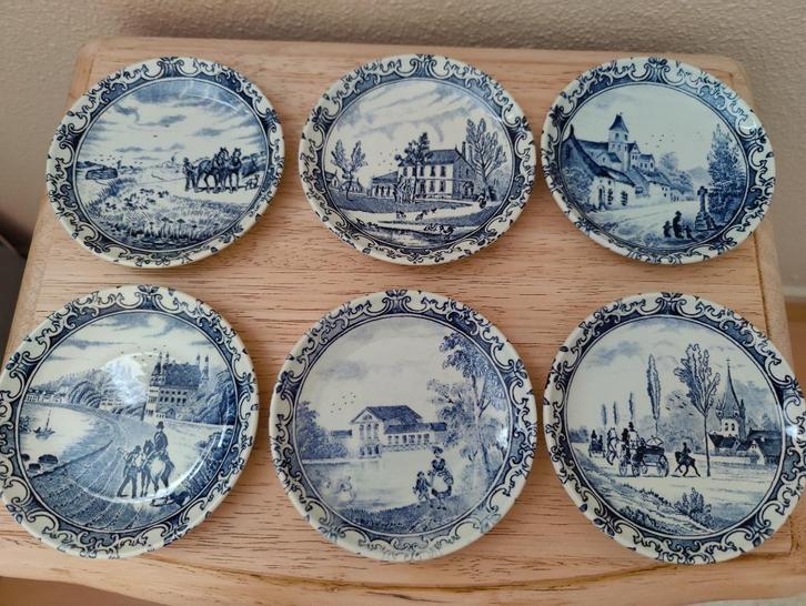 Zes prachtige antieke petit fours bordjes, Antiek en Kunst, Antiek | Keramiek en Aardewerk, Verzenden