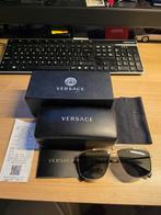Versace Zonnebril - Stijlvol en Elegant, Overige merken, Zonnebril, Zwart, Ophalen of Verzenden