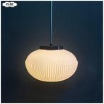 Prachtige vintage opaalglazen pendellamp,  Karel Volf, 1969, Ophalen, Space age midcentury design vintage, Gebruikt, Glas