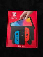 Nintendo Switch OLED compleet met doos, Spelcomputers en Games, Spelcomputers | Nintendo Switch, Ophalen of Verzenden, Zo goed als nieuw