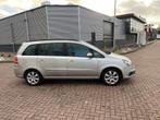 Opel Zafira 1.8 Essentia APK CLIMA Stoelverwarming 7P, Auto's, Opel, Nieuw, Te koop, Zilver of Grijs, Geïmporteerd