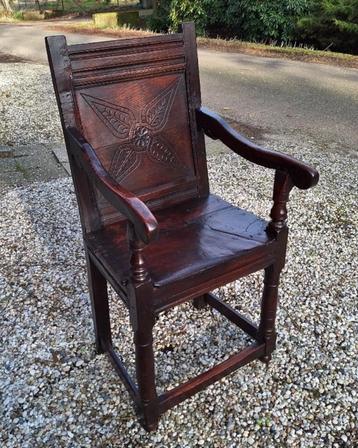 Engelse Wainscot chair, armstoel. beschikbaar voor biedingen