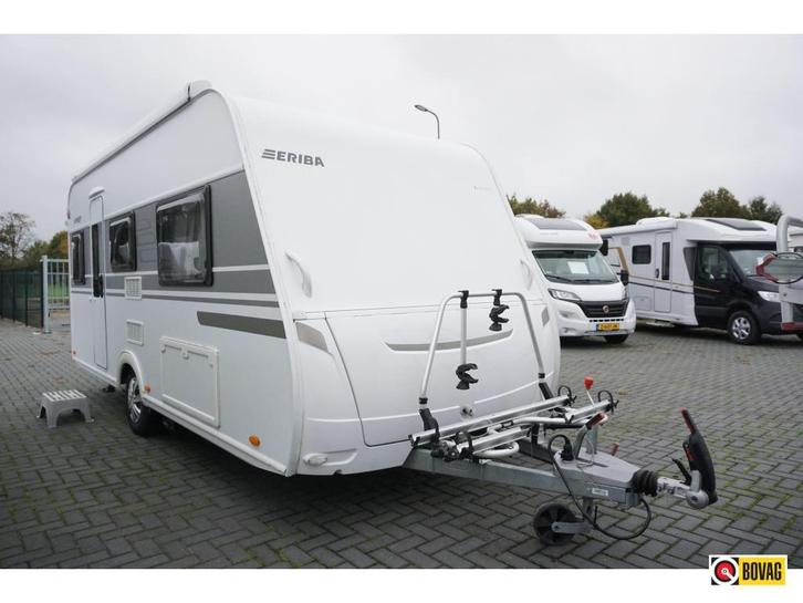 Eriba Living 471 Lengte bedden, Caravans en Kamperen, Caravans, Bedrijf, tot en met 4, 1000 - 1250 kg, Treinzit, Eriba, Lengtebed
