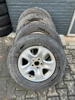 suzuki grand vitara velgen banden glad 225/70/16, Auto-onderdelen, Banden en Velgen, Ophalen, Gebruikt, 16 inch, Banden en Velgen