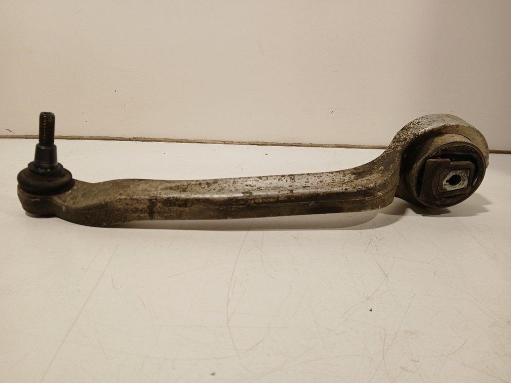 Draagarm links voor onder Audi A8, Onderdelen@venauto.nl, Van der Ven Autorecycling B.V., Gebruikt, Ettenseweg 76, 4706 PB Roosendaal, The Netherlands