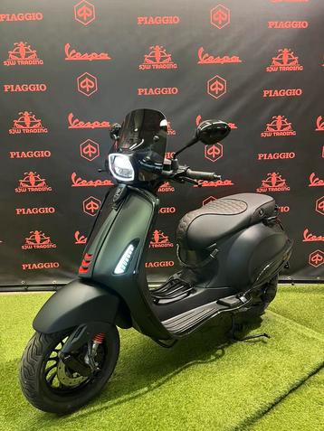 Vespa Sprint 2020 Brom! Notte Black on Black Full Garantie! beschikbaar voor biedingen