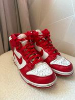 Nike dunk high red, maat 38,5, Kleding | Dames, Schoenen, Ophalen of Verzenden, Zo goed als nieuw, Rood, Sneakers of Gympen