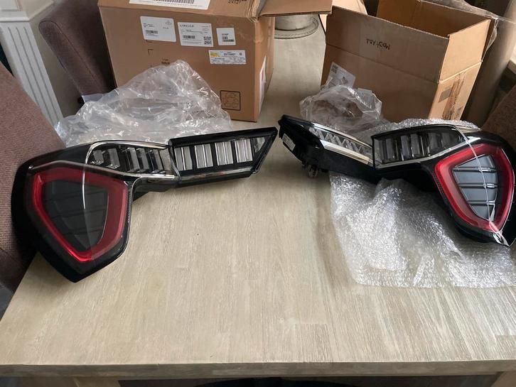 Achterlichten set Lynk&Co01, Auto-onderdelen, Verlichting, Universele onderdelen, Gebruikt, Ophalen of Verzenden