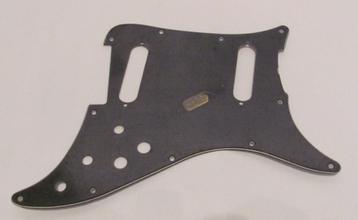 N.O.S. Fender Lead 2 Pickguard - Zwart 80's zie omschrijving beschikbaar voor biedingen