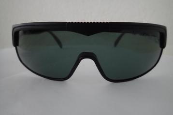 2x Sportzonnebril/Wielrenzonnebril beschikbaar voor biedingen