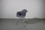 6 Vitra Eames DAR dining chairs, Huis en Inrichting, Stoelen, Vijf, Zes of meer stoelen, Gebruikt, Metaal, Wit