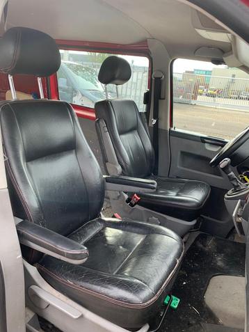 Volkswagen T5 T6 lederen voorstoelen beschikbaar voor biedingen
