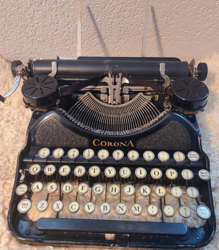 2 x Antieke typmachine Corona/Triumph, Diversen, Typemachines, Gebruikt, Ophalen