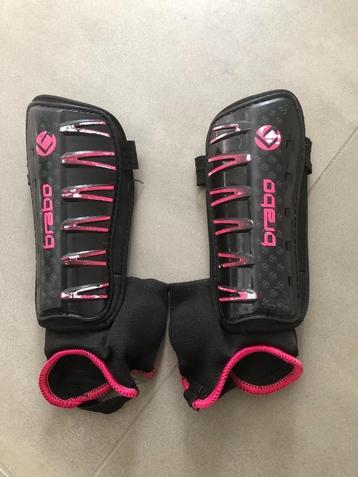 Brabo scheenbeschermers hockey XS beschikbaar voor biedingen