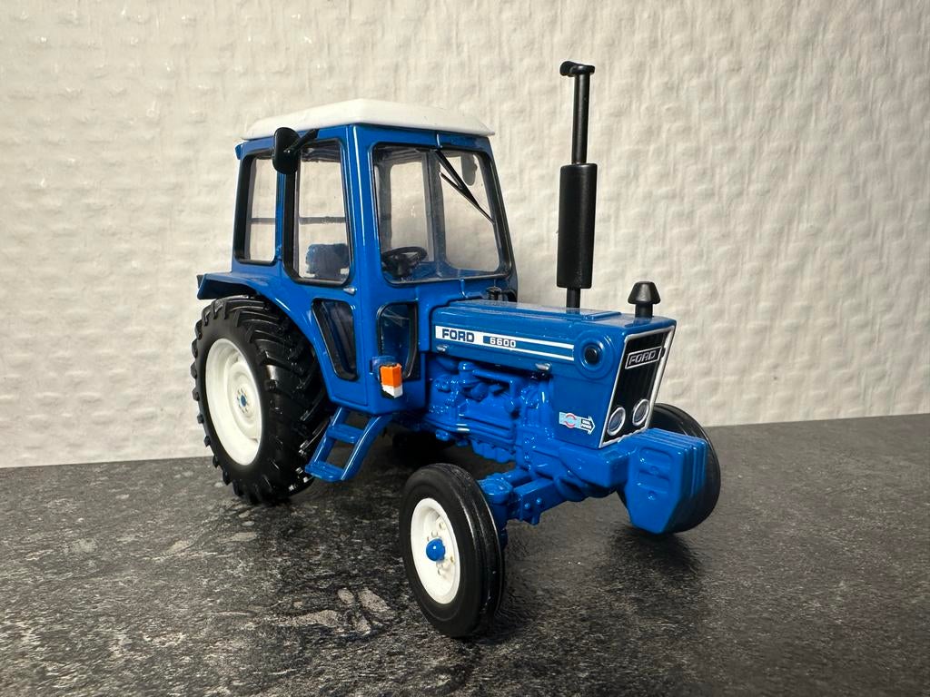 Ford 6600 Britains 1:32 - Gedetailleerd Model, Hobby en Vrije tijd, Modelauto's | 1:32, Gebruikt, Tractor of Landbouw, Britains