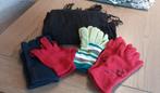 opruiming wintersetje 1 sjaal 4 dames handschoenen, Ophalen of Verzenden, Gedragen