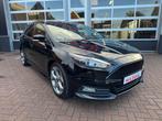 Ford FOCUS ST 250PK / CARPLAY / RECARO / CAMERA / STOELVERW., Gebruikt, Navigatiesysteem, Zwart, Leder