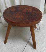 Bijzettafel hout leer, Angel Pazmino Muebles de Estilo, ‘60, Ophalen of Verzenden, Zo goed als nieuw, Hout