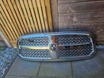Dodge Ram 1500 Grille, Auto-onderdelen, Carrosserie en Plaatwerk, Ophalen, Gebruikt, Voor, Dodge