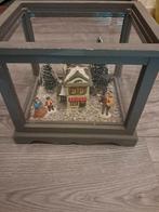 Kerstdorp in een vitrinekastje, Diversen, Kerst, Ophalen