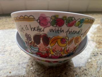 Blond Ansterdam schaaltjes Life is better with friends beschikbaar voor biedingen